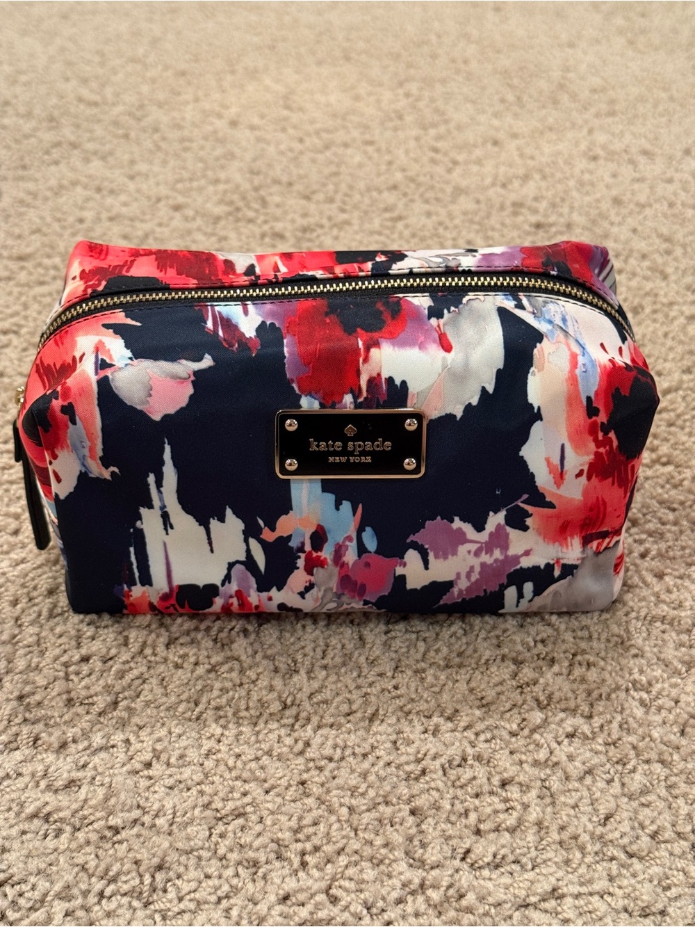 Kate Spade Laurel Way Blurry Floral & Navy Blue Zip Cosmetic Pouch (8”x4”x4”)